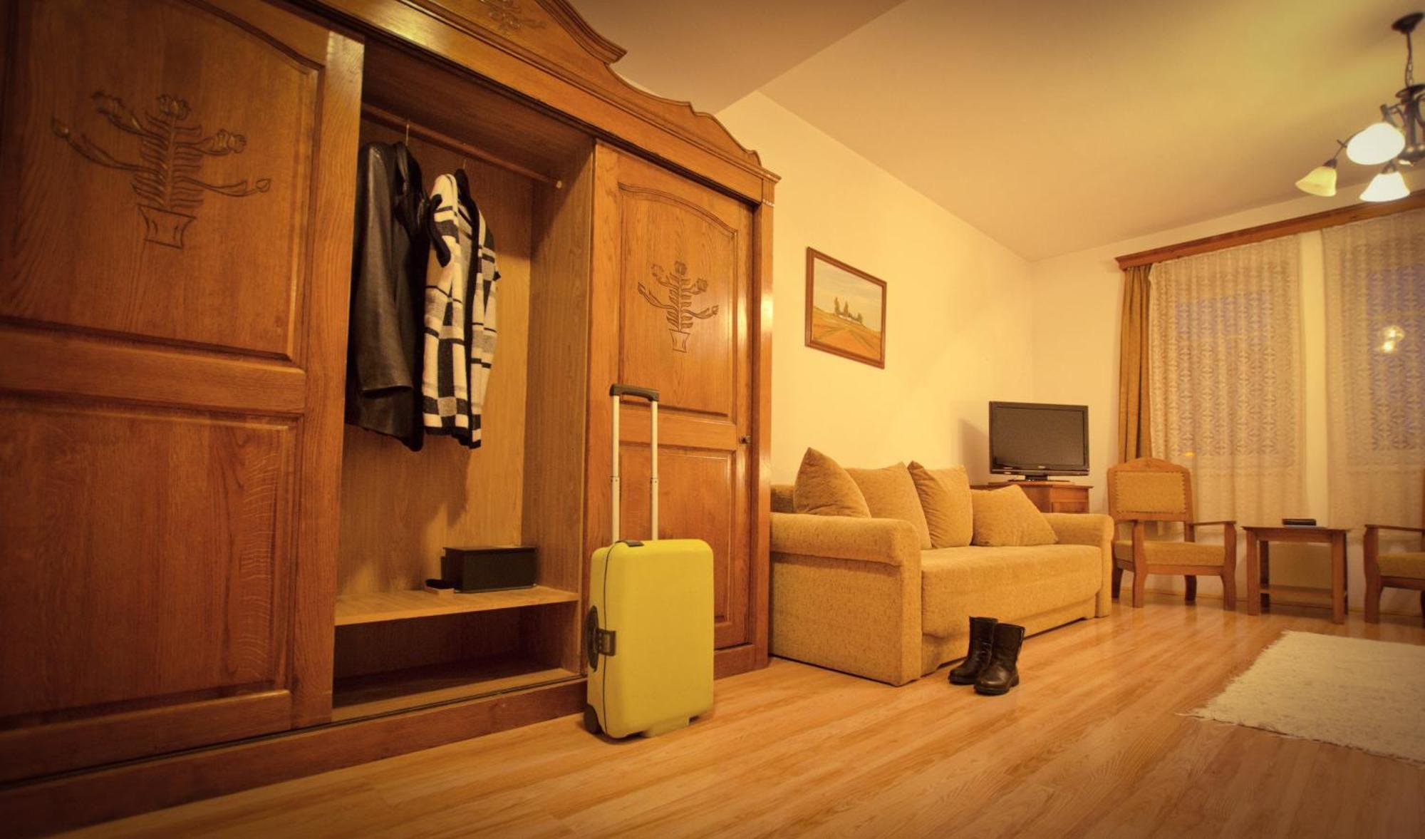 Kemences Csarda Es Panzio Hotel Hajduszoboszlo Luaran gambar