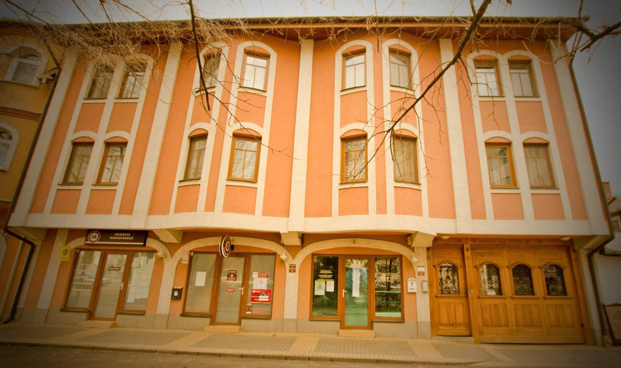 Kemences Csarda Es Panzio Hotel Hajduszoboszlo Luaran gambar